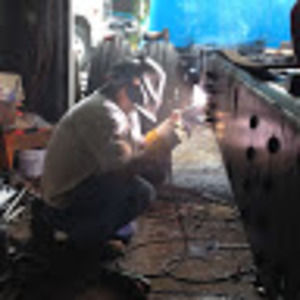 Meet your Posher, Wayne